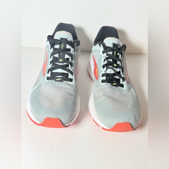 Brooks Launch 9 Womens Running Walking Shoes Blue Athletic Sneakers mdmB - Picture 2 of 8